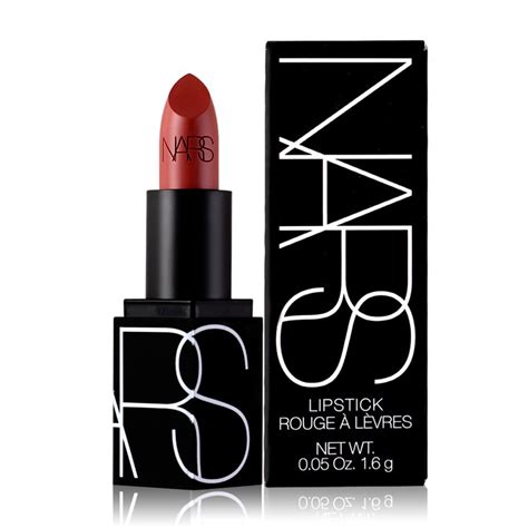 nars lipstick rouge a levres.